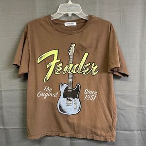Daydreamer Fender guitar graphic tee brown Sm cotton